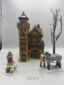 Ashwick Lane Horse & Ladder Gift Set Dickens Village