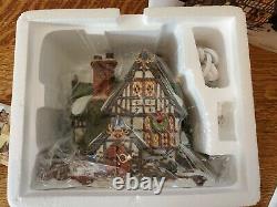 BNIB Dept 56 THROUGH THE WOODS ANIMATED MOUNTAIN TRAIL & STAGHORN LODGE