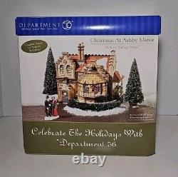 Christmas At Ashby Manor Dept. 56 Dickens Village #58732 Gift Set withBox Mint