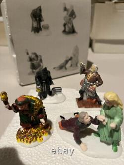 DEPT-56 Dickens Village Oliver Twist Brownlow House Maylie Cottage and people