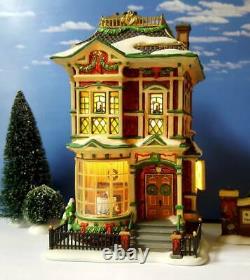 DEPT 56 Dickens Village VICTORIAN FAMILY CHRISTMAS HOUSE! Beautiful