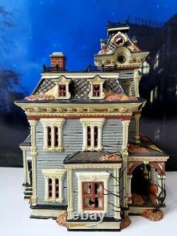 DEPT 56 Snow Village Halloween GRIMSLY MANOR! Haunted House, Spooky, Scary
