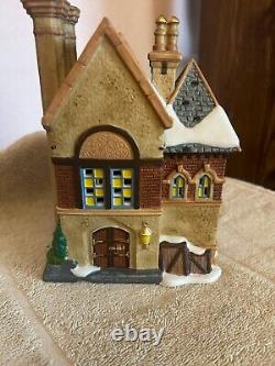 Department 56 Dicken's Village 2016 The London Gallery NEW