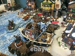 Department 56 Dickens Village Collection 1984-2015, 264 houses & accessories
