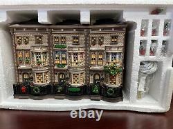 Department 56 Dickens Village Mulberrie Court withBox #58345 NEW