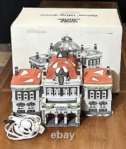 Department 56 Dickens Village VICTORIA STATION With Original Box Retired