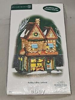 Department 56 Dickens Village WELLBOURN BROS. LANTERNS RETIRED NEW NIP SEALED