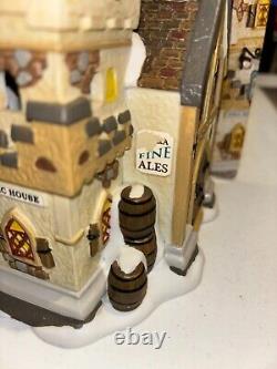 Department 56 Dickens' Village the Sword and Shield Light House 4044808 READ