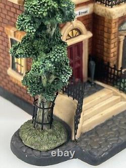 Department 56 Literary Classics Sherlock Holmes 221B Baker Street #58601 New