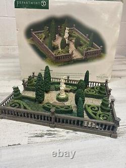 Department 56 The Dickens' Village Series Formal Gardens 56.58551 with box