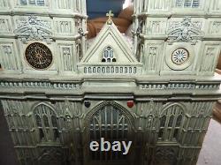 Department 56 WESTMINSTER ABBEY Dickens Village Series 56 58517 withlight & Box