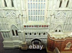 Department 56 WESTMINSTER ABBEY Dickens Village Series 56 58517 withlight & Box