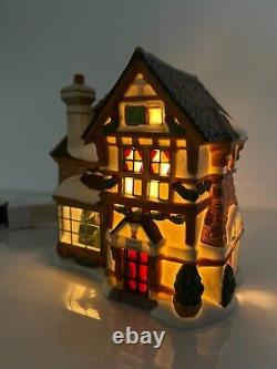 Dept 56 4042397 The Magic of Christmas Dickens Village Christmas