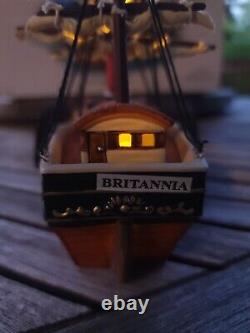Dept 56 58591 HMS Britannia, Queens Port Boat Dickens Village Very Rare