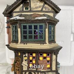 Dept 56 Animated EBENEZER SCROOGE'S HOUSE 58490 Dickens Village Christmas Carol