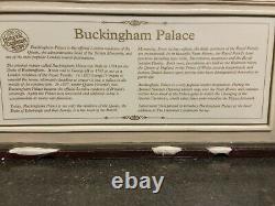 Dept 56 Buckingham Palace, Queen's Parliamentary Coach, Yeomen of the Guard