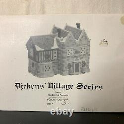 Dept 56 Chesterton Manor, Dickens Village Lighted Decoration from 1987
