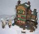 Dept 56 Christmas Dickens Village Canadian Trading Co W Village Peddlers Light