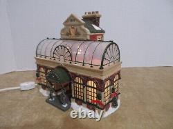 Dept. 56 Dickens Series 2002 Regent Street Coffeehouse #56.58507 Mint