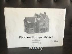 Dept 56 Dickens Village'Chesterton Manor House' #1568 of 7500 1987-1988 65684