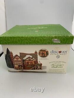 Dept 56 Dickens Village FEZZIWIG'S BALLROOM Animated Gift Set 58470 as is