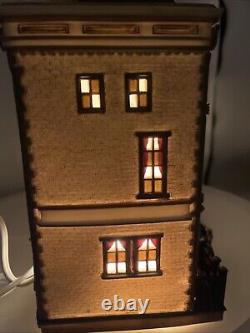 Dept 56 Dickens' Village Mulberrie Court #58345 Christmas Building With Light