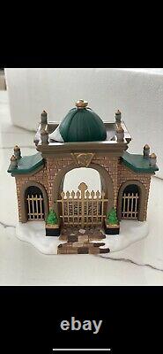 Dept 56 Dickens Village Ramsford Palace, 17 pc, #7091 of 27,500 limited editions
