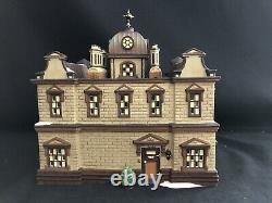 Dept 56 Dickens Village The Slone Hotel Set Of 2 58494 Lights Up! W Box