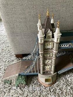 Dept 56 Dickens Village Tower Bridge of London 56.58705 with Issues