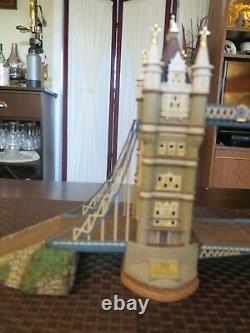 Dept 56 Dickens Village Tower Bridge of London 58705 Special Edition 58705