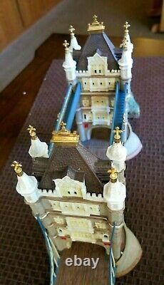 Dept 56 Dickens Village Tower Bridge of London 58705 Special Edition 58705
