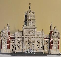 Dept 56 Dickens Village Victoria & Albert Museum #799992 Limited Edition