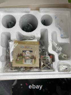 Dept 56 Fezziwig's Ballroom 58470 Gift Set Scrooge Dickens' Village