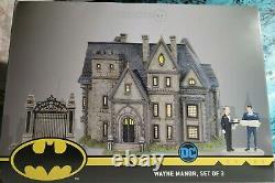 Dept 56 Wayne Manor set of 3 DC Comics Dickens Village Christmas in the City CIC