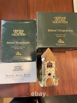 Dickens Village Dept 56 Heritage 33 Total Lot 14 Houses & 19 Accessories