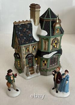 HOME FOR THE HOLIDAYS A Holiday Tradition Dept 56 Dickens Village Lighted