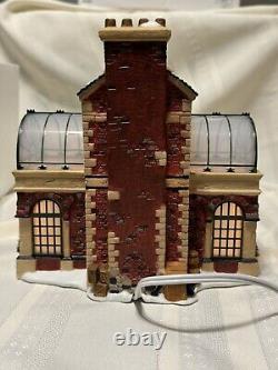 RETIRED DEPT 56-Dickens Village 2002 Regent Street Coffeehouse- NIB