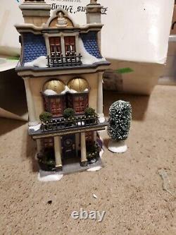 Vintage dept 56 dickens village heritage collection withvarious extra figurines